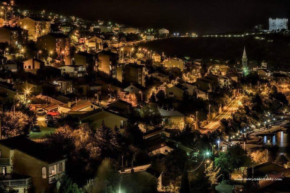 Manuela Apartment Senj  Luaran gambar
