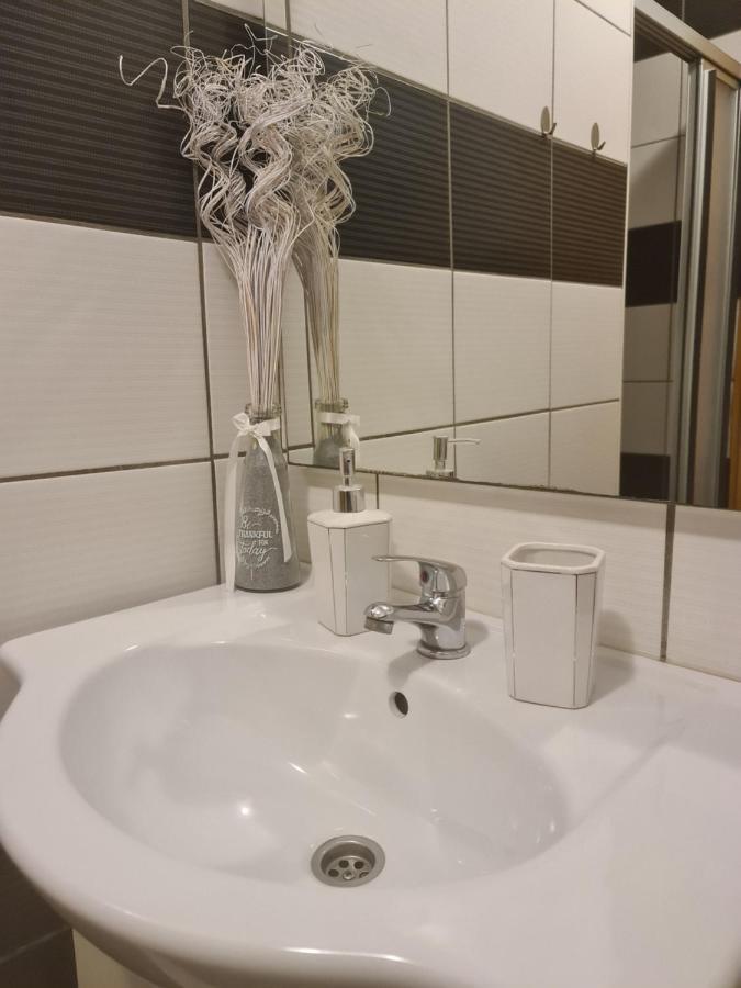Manuela Apartment Senj  Luaran gambar